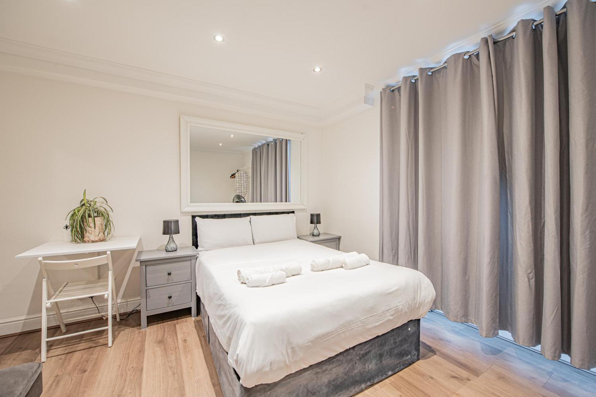 Beautiful In Iconic Paddington Appartamento Londra